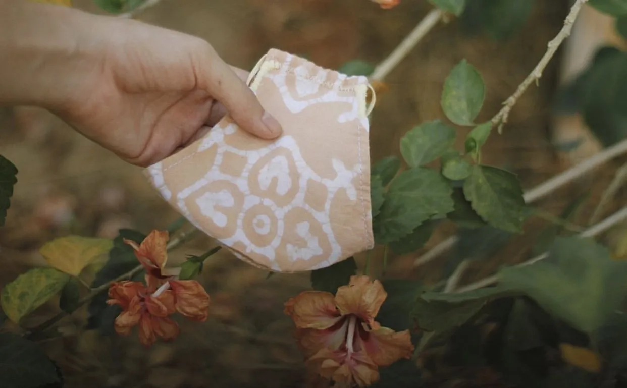 BATIK ORGANIC HAND CRAFTED FACE MASK YU