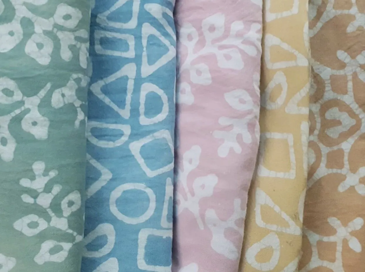 BATIK ORGANIC HAND CRAFTED FACE MASK YU