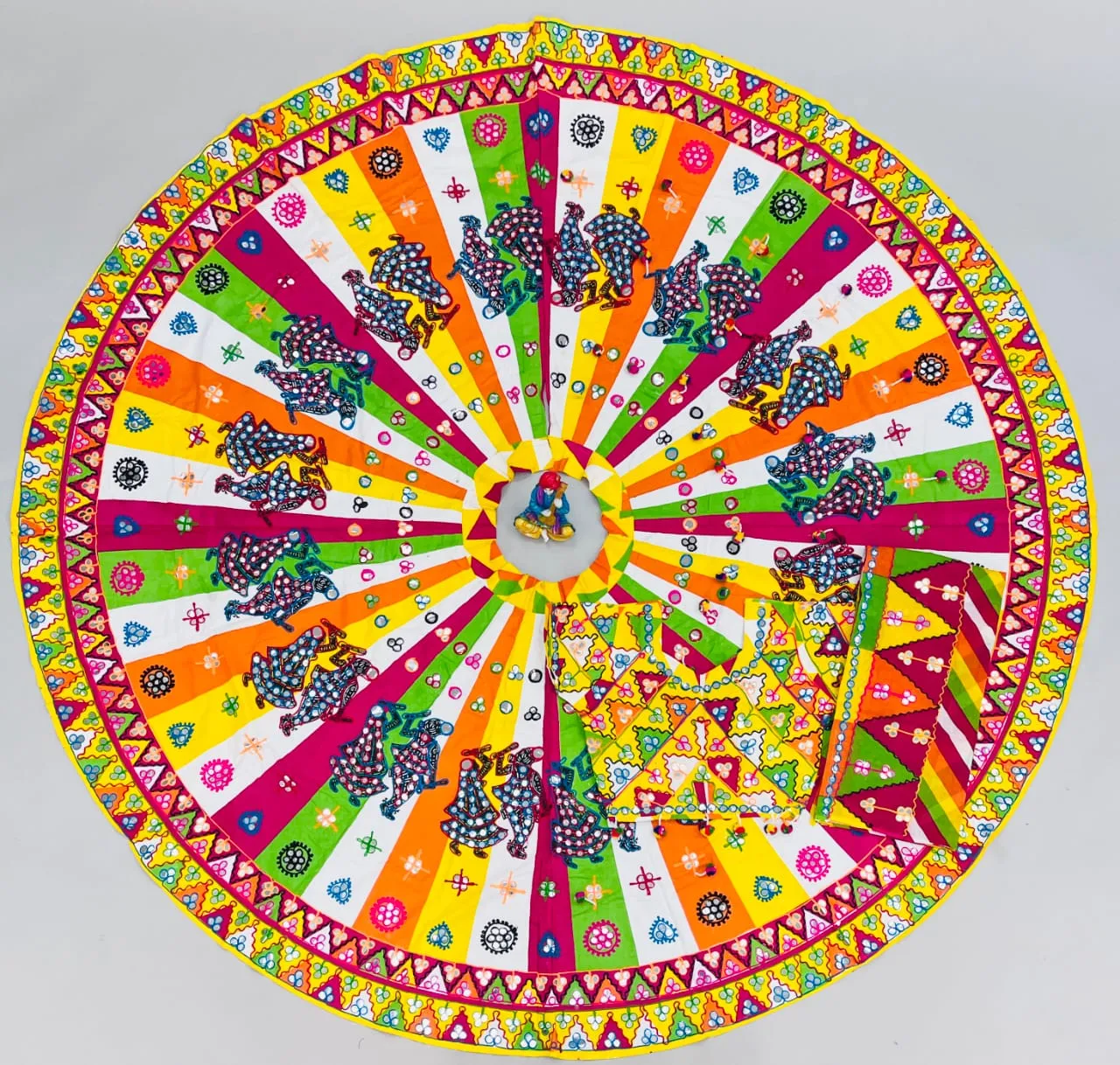 Fancy Navratri Wear Lehenga Choli