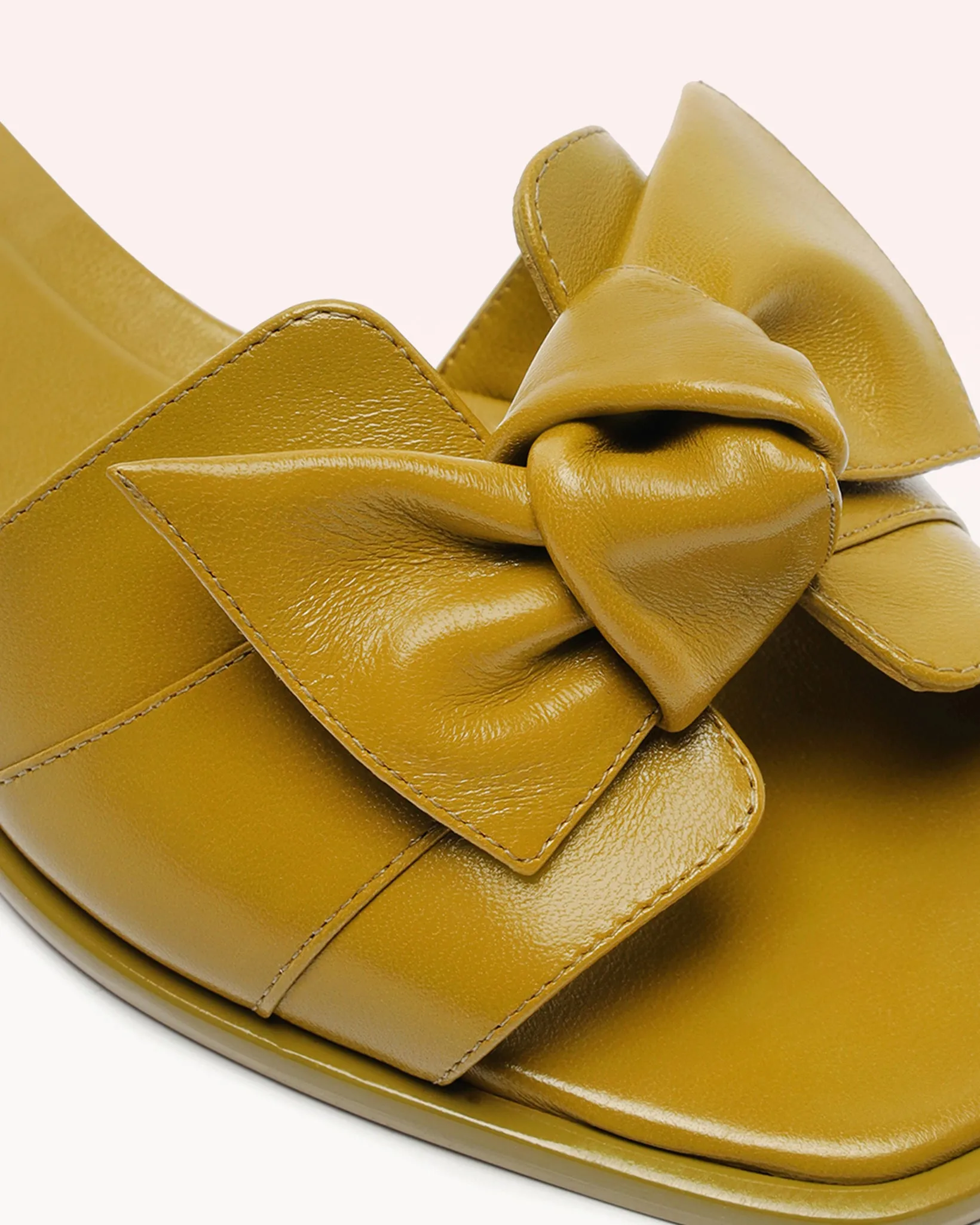 Maxi Clarita Square Flat Bamboo