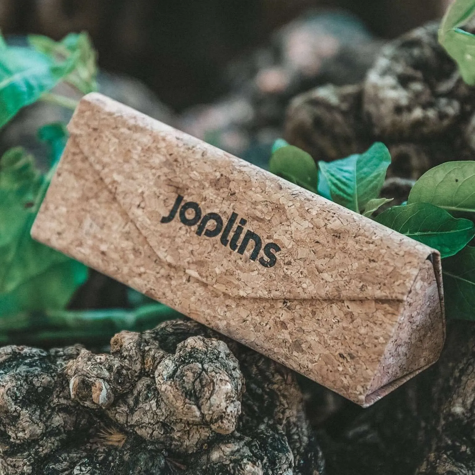 Trifold Sunglasses Case Cork
