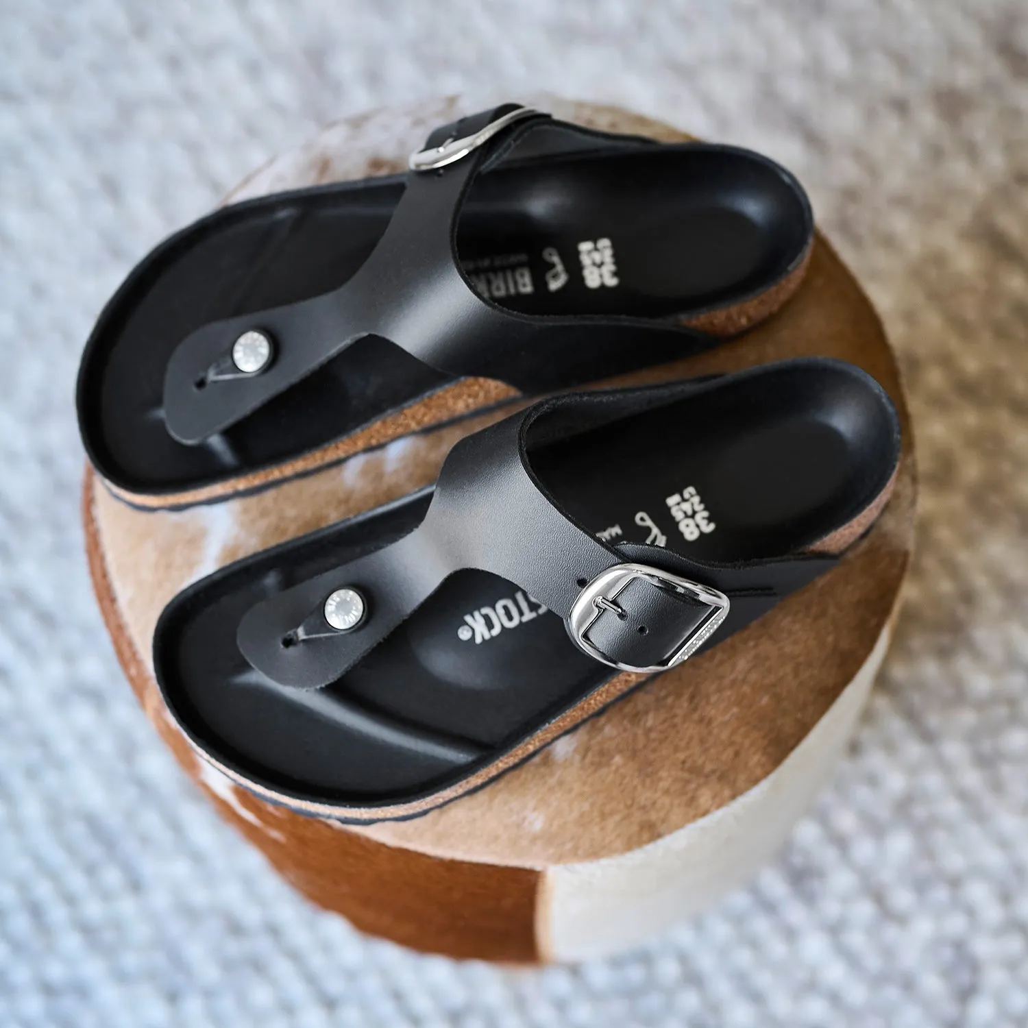 Women's Birkenstock Gizeh Big Buckle Black Oiled Leather